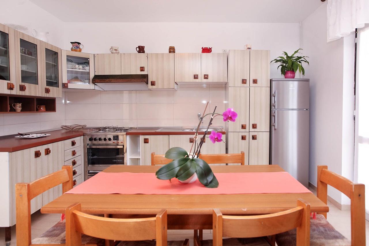 Apartments Patricia Banjole Extérieur photo