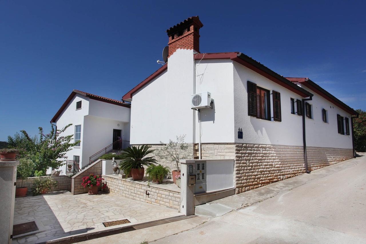 Apartments Patricia Banjole Extérieur photo